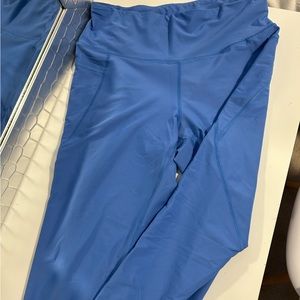 Old Navy Active Leggings